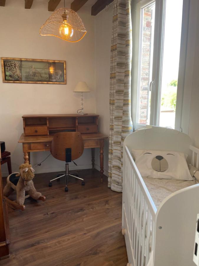 Villa Fontaine Avec Piscine Interieur Chauffee-Maison De Campagne Familiale -Ideal Vacances Ou Sejour Professionnel -3 Chambres-Bureau Separe -Lit Bebe - Parking Facile & Gratuit Eksteriør bilde