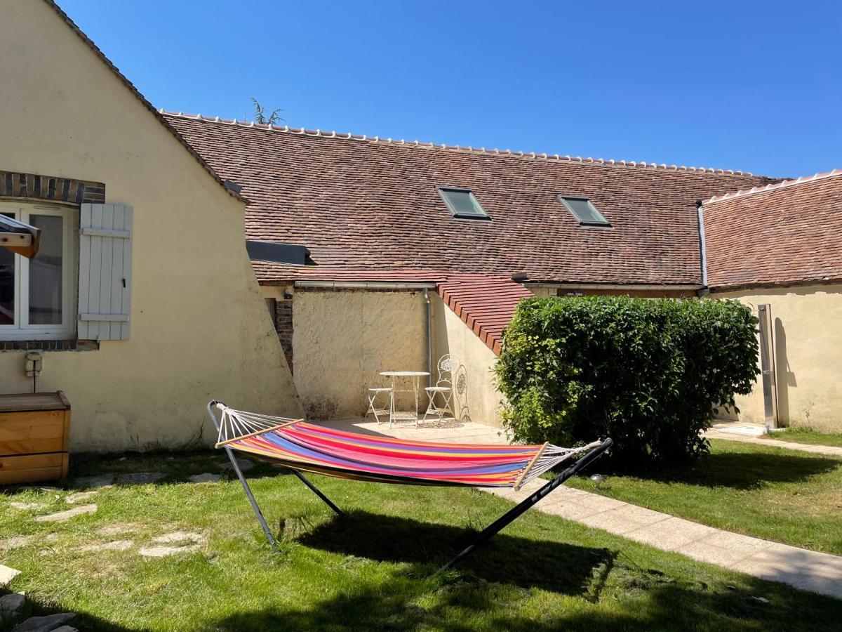 Villa Fontaine Avec Piscine Interieur Chauffee-Maison De Campagne Familiale -Ideal Vacances Ou Sejour Professionnel -3 Chambres-Bureau Separe -Lit Bebe - Parking Facile & Gratuit Eksteriør bilde