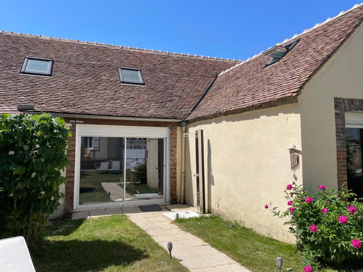 Villa Fontaine Avec Piscine Interieur Chauffee-Maison De Campagne Familiale -Ideal Vacances Ou Sejour Professionnel -3 Chambres-Bureau Separe -Lit Bebe - Parking Facile & Gratuit Eksteriør bilde