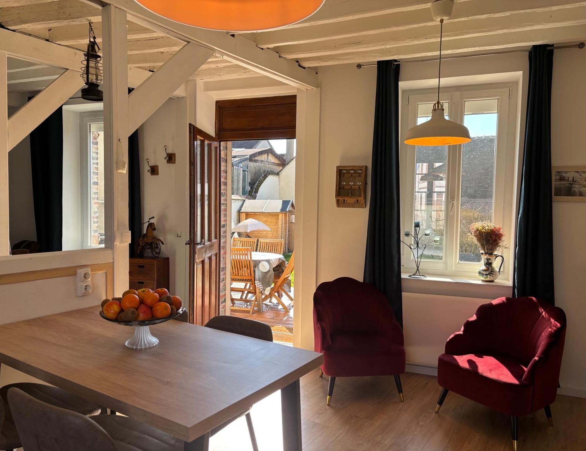 Villa Fontaine Avec Piscine Interieur Chauffee-Maison De Campagne Familiale -Ideal Vacances Ou Sejour Professionnel -3 Chambres-Bureau Separe -Lit Bebe - Parking Facile & Gratuit Eksteriør bilde
