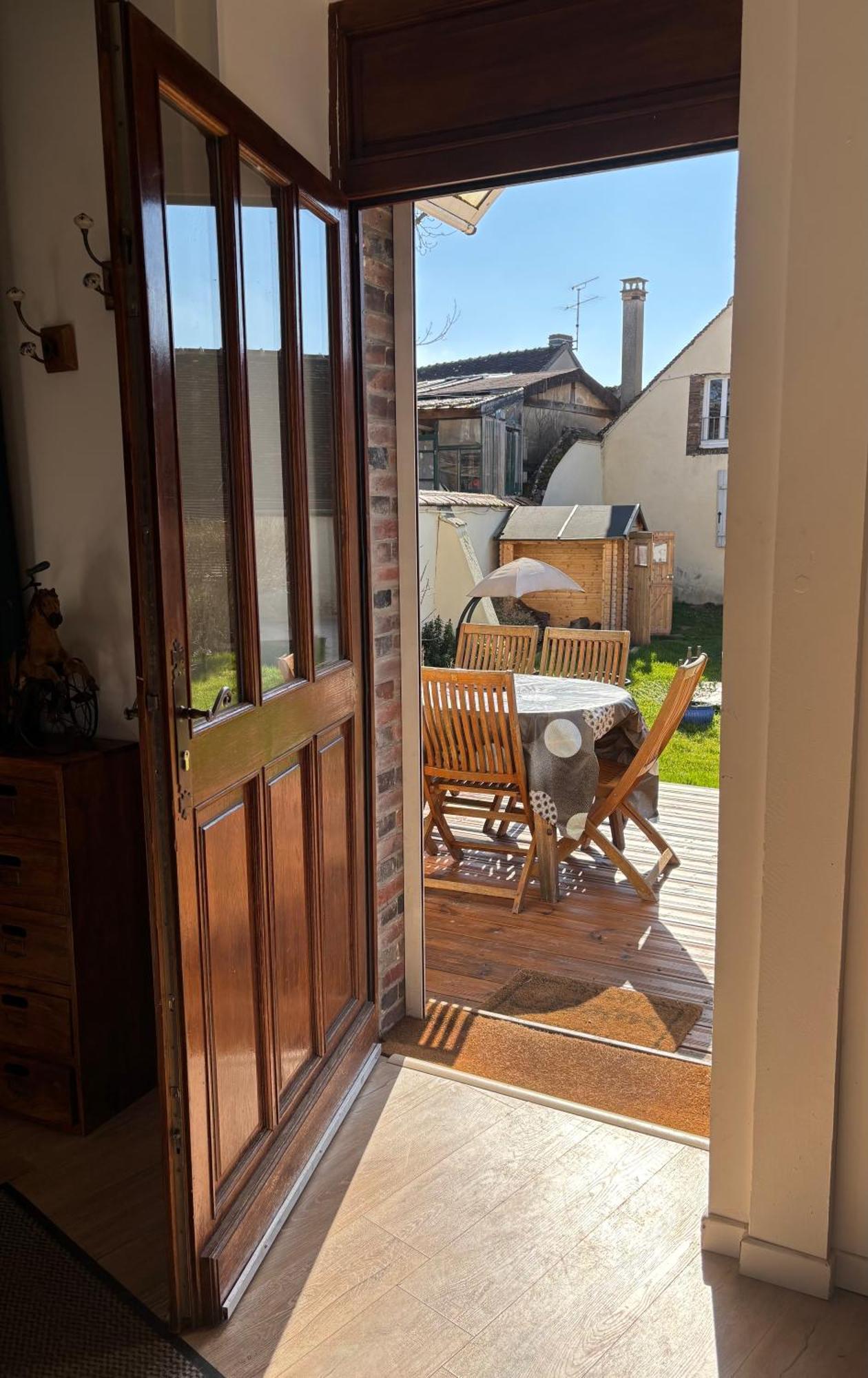 Villa Fontaine Avec Piscine Interieur Chauffee-Maison De Campagne Familiale -Ideal Vacances Ou Sejour Professionnel -3 Chambres-Bureau Separe -Lit Bebe - Parking Facile & Gratuit Eksteriør bilde