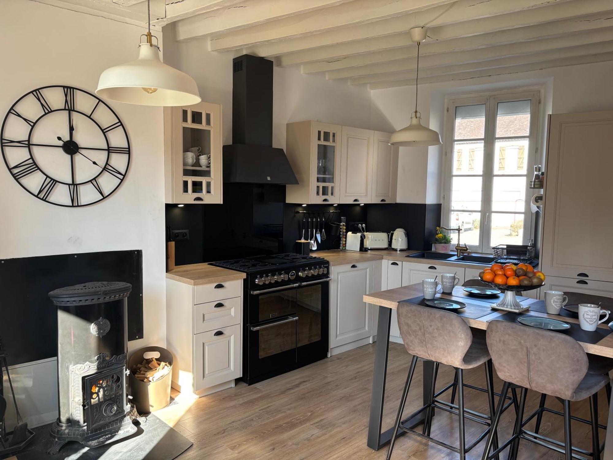 Villa Fontaine Avec Piscine Interieur Chauffee-Maison De Campagne Familiale -Ideal Vacances Ou Sejour Professionnel -3 Chambres-Bureau Separe -Lit Bebe - Parking Facile & Gratuit Eksteriør bilde