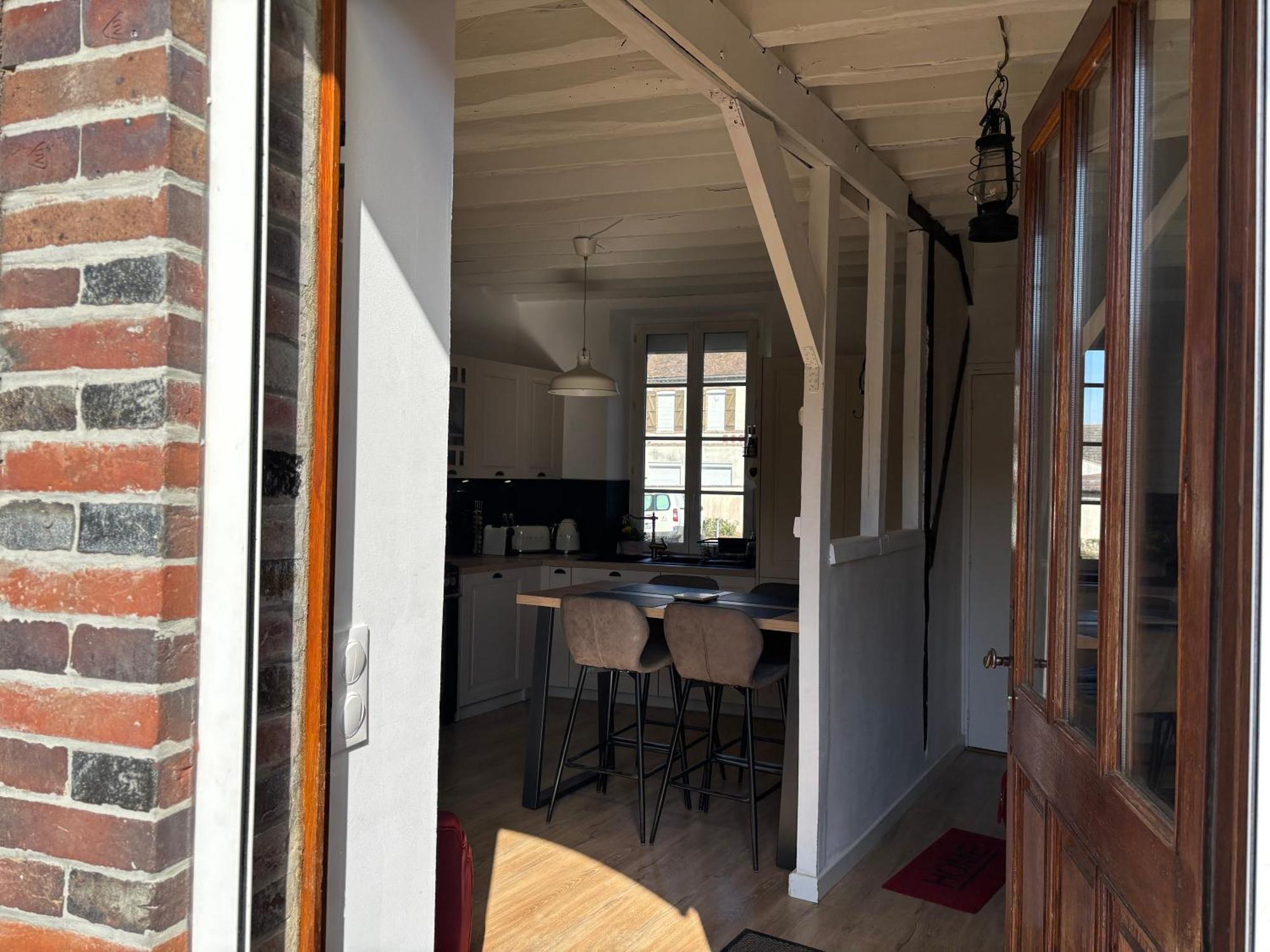 Villa Fontaine Avec Piscine Interieur Chauffee-Maison De Campagne Familiale -Ideal Vacances Ou Sejour Professionnel -3 Chambres-Bureau Separe -Lit Bebe - Parking Facile & Gratuit Eksteriør bilde